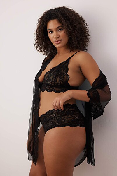 Trendyol Curve Black Mesh & Lace 3-Piece Plus Size Lingerie Set Tbbaw26Dg00007