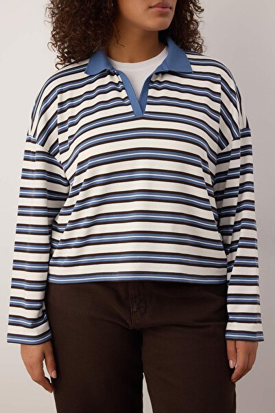 Trendyol Curve Blaue gerippte Strickbluse in Übergröße