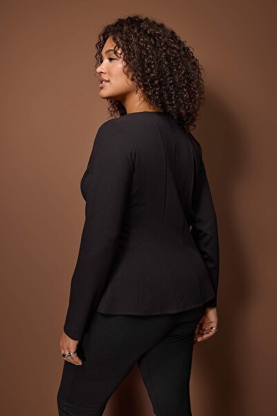 Trendyol Curve Black Interlock Knitted Plus Size Blouse
