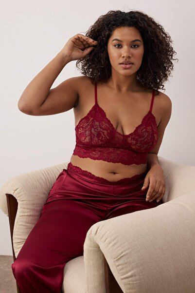Trendyol Curve Burgundy 3-Piece Dowry Set Top Lace, Bottom Satin Suspender Panty Woven Pajama Set Tbbaw26Ai00043