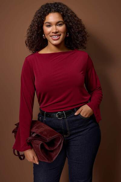 Trendyol Curve Bordo Relaxed/Comfortable Fit Spanish Sleeve Stretchy Knitted Blouse Tbbaw26Af00103
