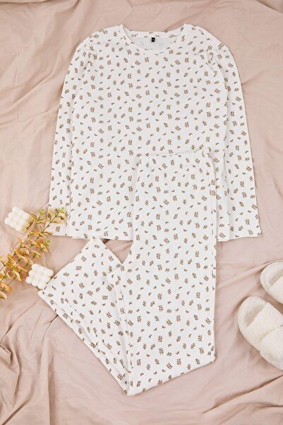 Trendyol Curve Σετ πιτζάμες Ecru Soft Tuuse Cotton Floral Twill Πλεκτό TBBAW26AI00019