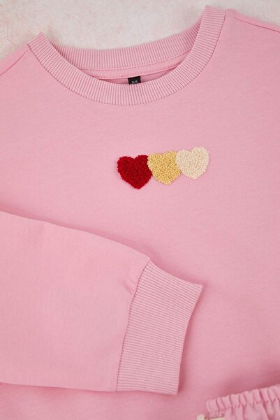TRENDYOLKIDS Rosa Herz-Strick-Oberteil und -Unterteil-Set TKDAW26AU00001