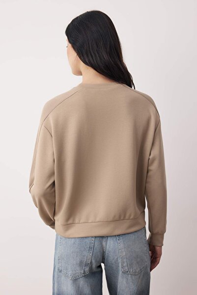 Trendyol Collection Πλεκτό φούτερ με λεπτομέρεια από μαλακό ύφασμα, ελαστικό πλεκτό φούτερ TWOAW26SW00186