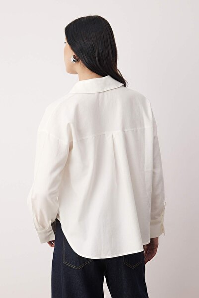 Trendyol Collection Λευκό πουκάμισο Oxford Wide/ oversized Fit TWOAW26GO00121