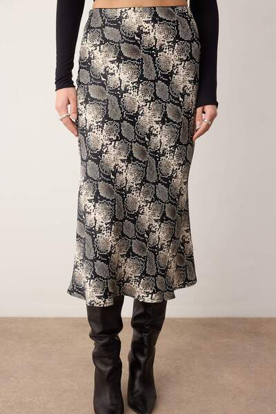Trendyol Collection Black Animal/ Snake Pattern Woven Midi Satin Skirt Twoaw26Et00163