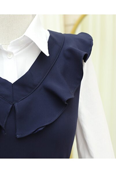 Modamorfo Довга сукня з V-подібним вирізом і поясом - K.Laci