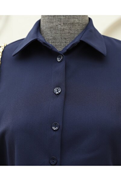 Modamorfo Set šatů s detailem košile nahoře