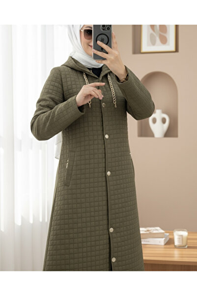 Modamorfo Long Quilted Coat with Chain Detail on the Collar - Khaki