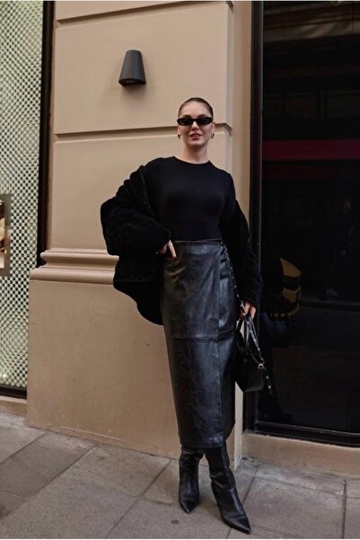 BRTC design Women's Black Staple Belt Detailed Wrap Leather Skirt