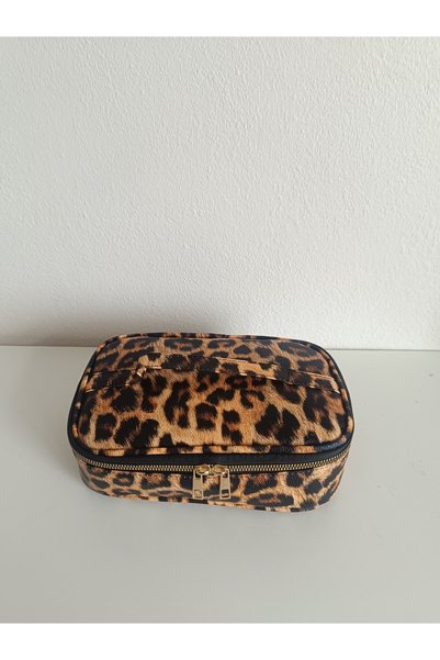 Maykis LEOPAR DESENLİ KUTU SEYAHAT VE MAKYAJ ÇANTASI