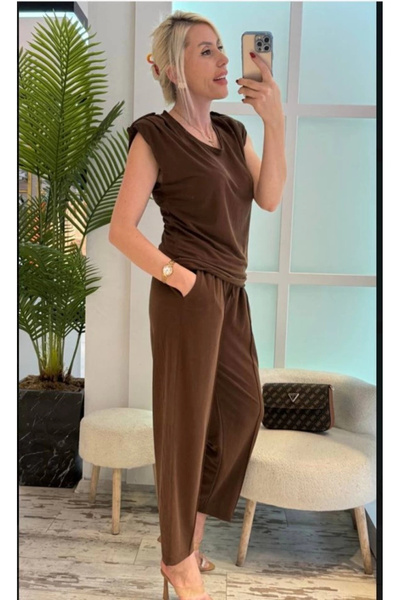 Bijuterria Women's Padded Low Sleeve Relaxed Cut Double Suit