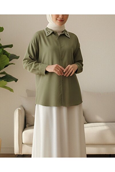 Modamorfo قميص كاجوال بأزرار وتفاصيل حجرية على الياقة - كاكي