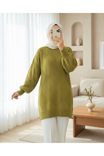 Modamorfo Round Neck Diamond Pattern Slit Knit Sweater - Oil Green