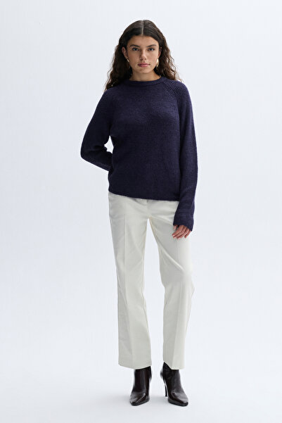 Mudo Loose Fit Circular Neck Sweater