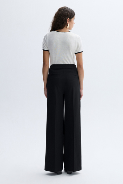 Mudo Crew Neck Short Sleeve Knit T-Shirt