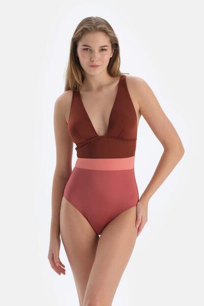 Dagi Καφέ Τρίγωνο Μαγιό