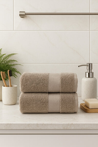 Lucy and Home Set 2 prosoape Bej Baş-el cu bordură cu puncte 60x110 cm