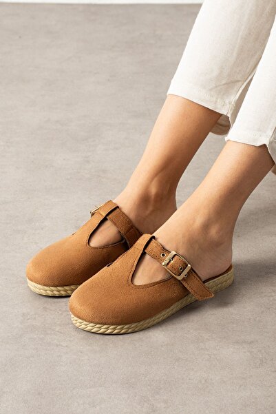 FUGA MODA Tasty Taba Suede Buckle Front Closed Women's Slippers