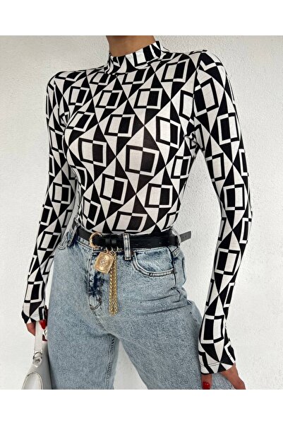 Modamorfo Μπλούζα με ολόσωμο σχέδιο με μισό λαιμό