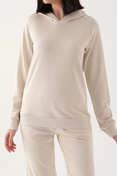 Arnetta Stylish White Women's Tracksuit Set