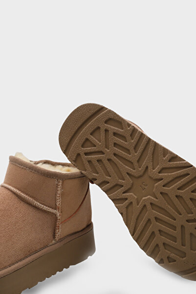 Capone Outfitters Μποτάκια με χοντρή σόλα, στρογγυλά δάχτυλα, βιζόν, σουέτ