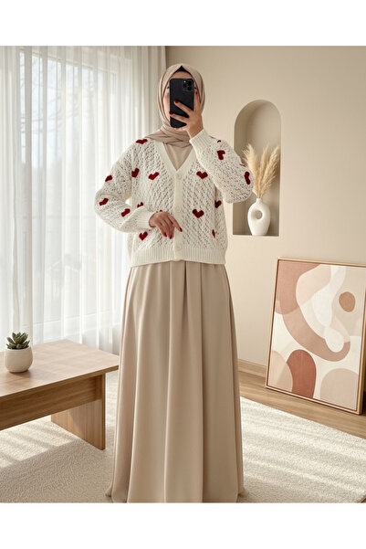 Modamorfo Heart Pattern Buttoned Openwork Knitted Cardigan