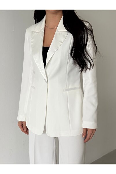 Nadrina Plain Women's Suit