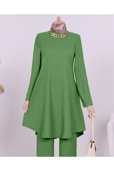 Modamorfo Casual Crinkle Suit with Round Neck Necklace