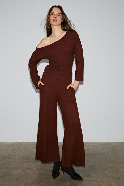 GRIMELANGE Velan Women's Soft and Flexible Fabric Wide-Leg Dark Brown Sweatpants