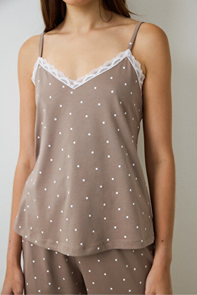 Penti Tmavě béžová bavlněná souprava pyžama Mia Mocha s krajkou a puntíky s výstřihem do V bez rukávů