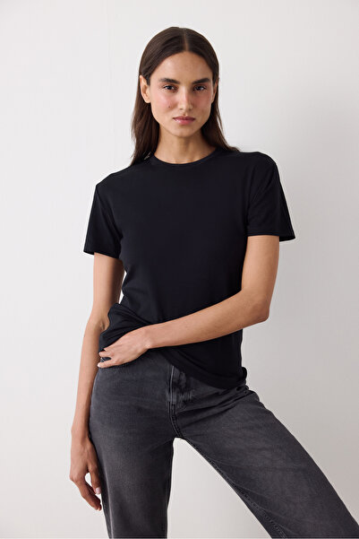 Penti Black Basic Slim Fit Crew Neck T-Shirt