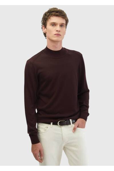 Ramsey Бордовий светр з коміром-стійкою, прямим кроєм, з вовняною сумішшю