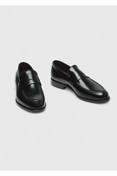 Ramsey Black Leather Classic Loafer