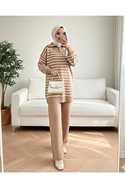 Modamorfo Striped knitwear set with turtleneck zipper - mink