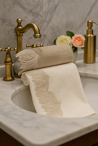 Çeyiz Bahçesi طقم مناشف مخملية برباط فرنسي 50&90