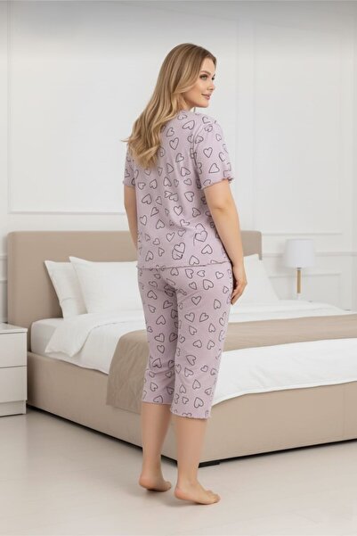 Temporium Women's Plus Size Short Sleeve Capri Bamboo Pajama Set