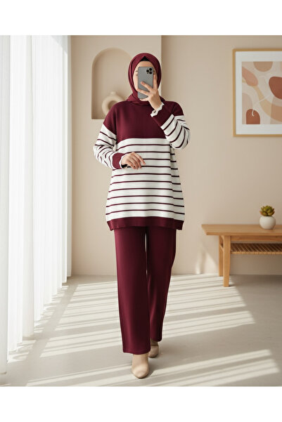 Modamorfo Half-Thigh Striped Knitwear Set - Burgundy