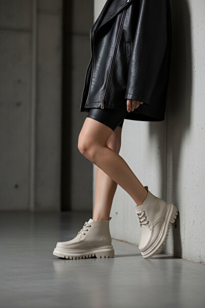 Moda Lime Kadın Krem Bej Cilt Yüksek Taban Bağcıklı Kısa Bot Bootie