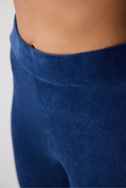 Penti Sötétkék magas derekú bordás bársony leggings