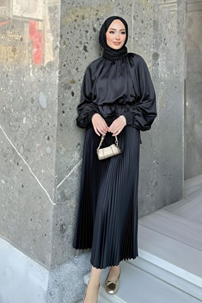 comstar Women's Stylish Pleated Long Skirt Black