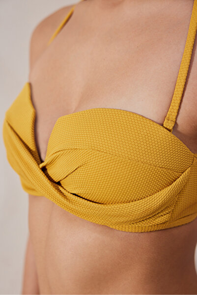 Penti Amar U Twist ανάγλυφη κίτρινη μπλούζα μπικίνι