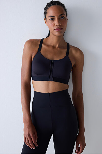 Penti Biustonosz sportowy Premium z wysokim wsparciem i zamkiem błyskawicznym w kolorze czarnym