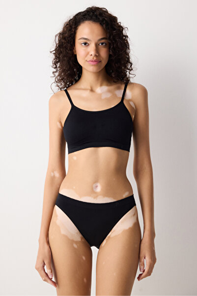 Penti Schwarzer Basic-BH ohne Bügel
