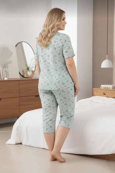 Eyfuze Women's Plus Size Short Sleeve Capri Bamboo Pajama Set