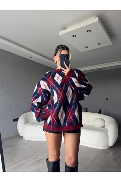 nathia outdoors Baklava Desenli Yandan Ve Koldan Yırtmaç Detaylı Oversize Kazak