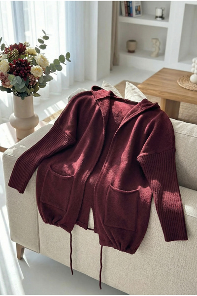 FEMELLE Burgundy Hooded Batwing Sleeve Oversize Knit Cardigan with Double Pockets Standard Size (Fits up to Size 48)