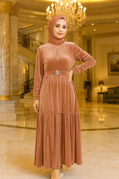 Neva Style Φόρεμα με ζώνη με βελούδο πούδρα 36971PD
