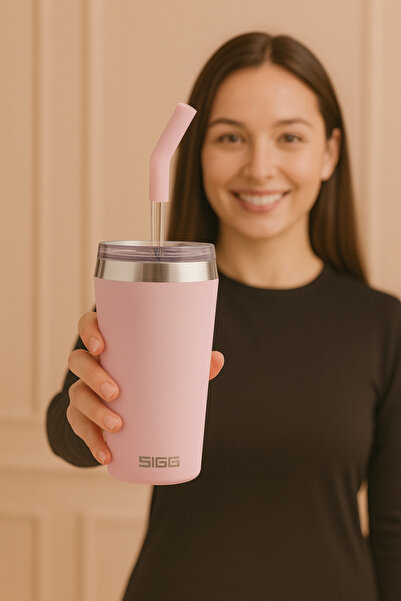 SIGG Helia Vacuum Stainless Steel Thermos Mug Pink Color Bpa Free 450 ml with Glass Straw and Cleaning Brush