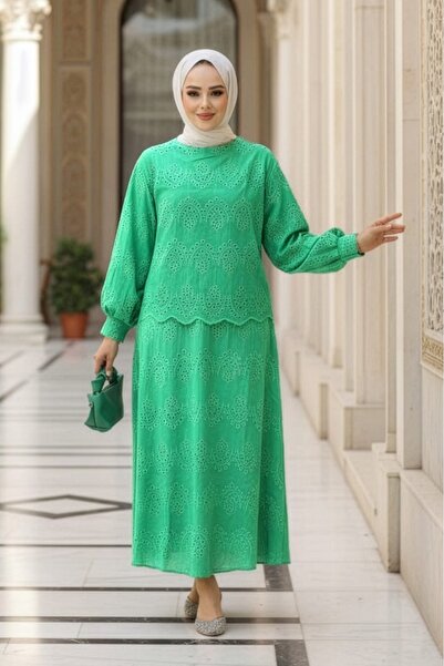 Neva Style Emerald Green Laced Hijab Skirt Suit - 14181Zy